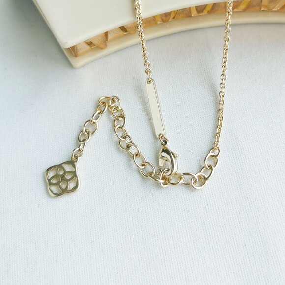 Kendra Scott Elisa Gold Dichroic Glass Necklace - Picture 4 of 4